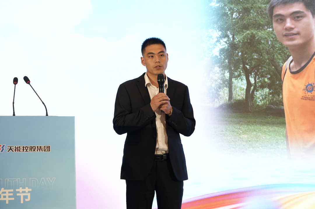 才聚琳琅娱乐 智创未来｜琳琅娱乐青年这样过五四_1c7e971d.png